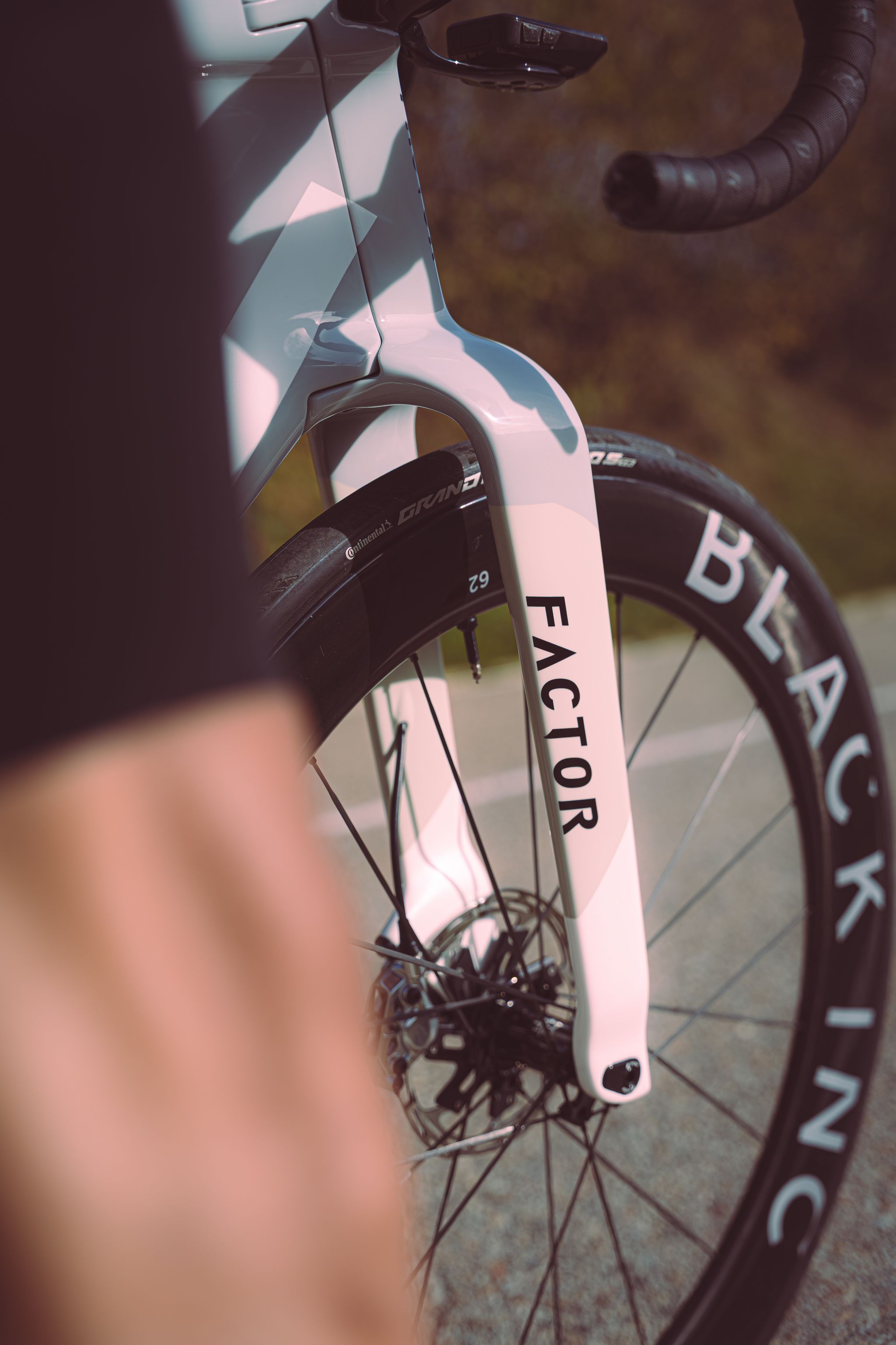 Factor ONE Nimbus Grey ONE___Action___Nimbus_Grey_5_0d17b4