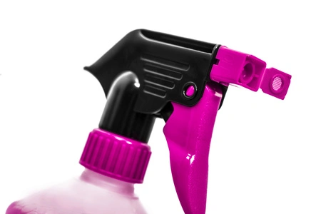 MUC-OFF ŚRODEK DO MYCIA ROWERU Z ROZPYLACZEM Nano Tech Bike Cleaner 1L with trigger