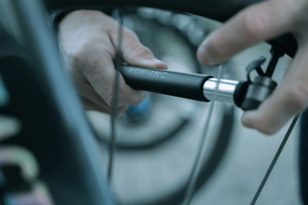 Pompka Black Inc Mini Pump, k. Black