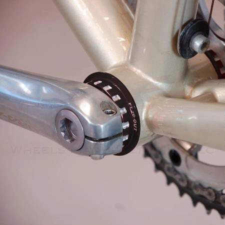 Suport WheelsMFG BB30 Skręcany Oś 24mm Enduro ZERO Czarny