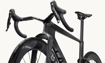 Factor ONE Onyx Black