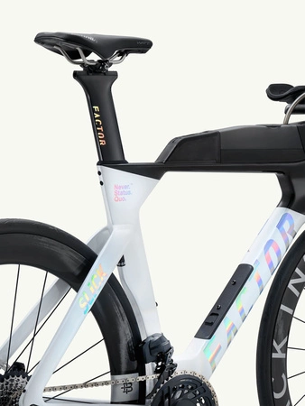 Factor SLiCK Shadow White