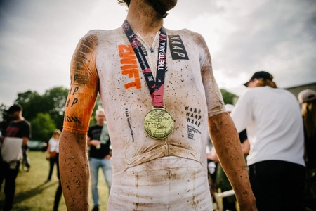 Opona GOODYEAR - Connector Inter Race TLR k. Blk