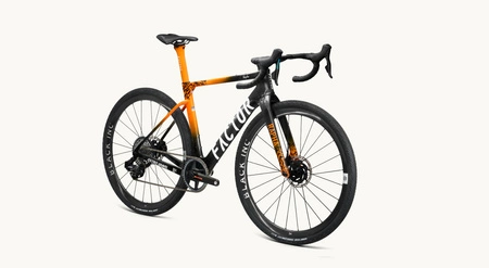 Factor OSTRO GRAVEL UDH TEAM AMANI 2025