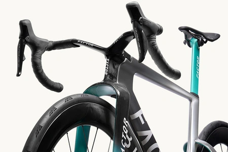 Factor ONE Silverstone