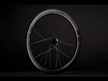 Komplet Kół Classified Powershift R50