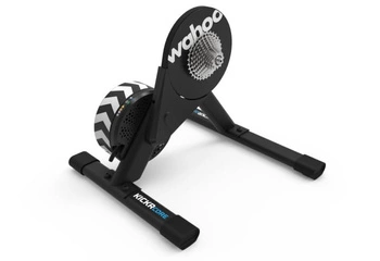 Trenażer Wahoo KICKR CORE 2 (kaseta 11s)